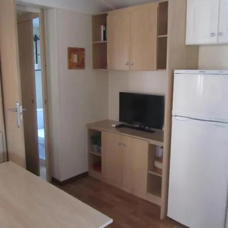 Villaggio Turistico Maderno 홀리데이파크 3*