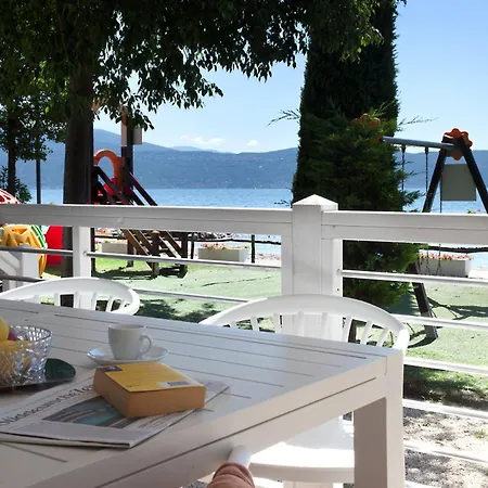 홀리데이파크 Villaggio Turistico Maderno 토스콜라노마데노