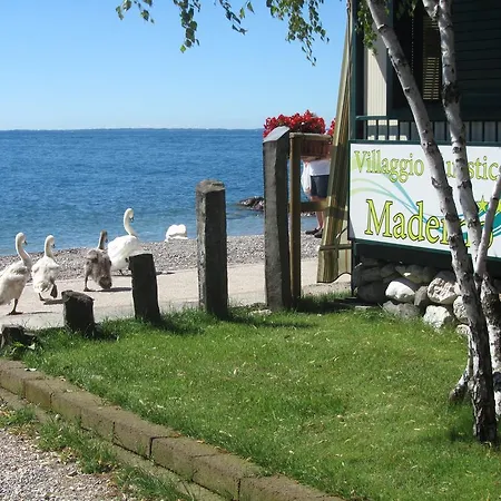 Üdülőpark Villaggio Turistico Maderno Toscolano Maderno