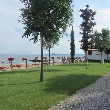 Üdülőpark Villaggio Turistico Maderno 3*