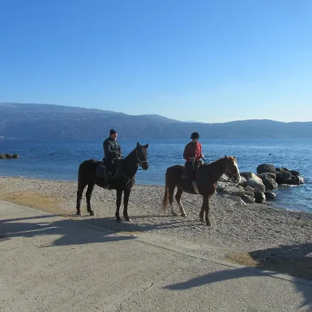 פארק נופש Villaggio Turistico Maderno 3*