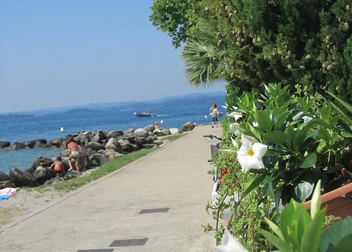 Villaggio Turistico Maderno 3*